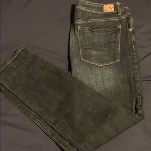 American Eagle High Waisted Jeans